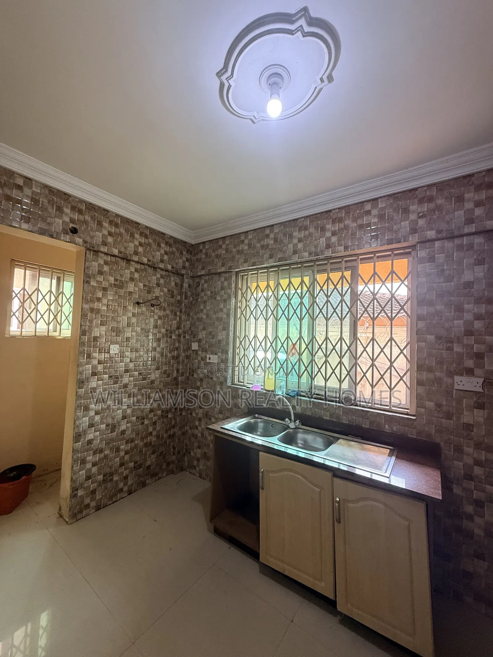 1bdrm Apartment in Spintex Main Road for rent