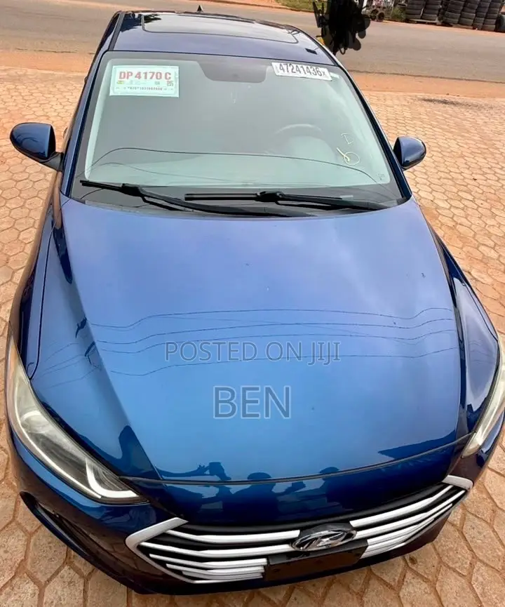 Hyundai Elantra 2017 Blue