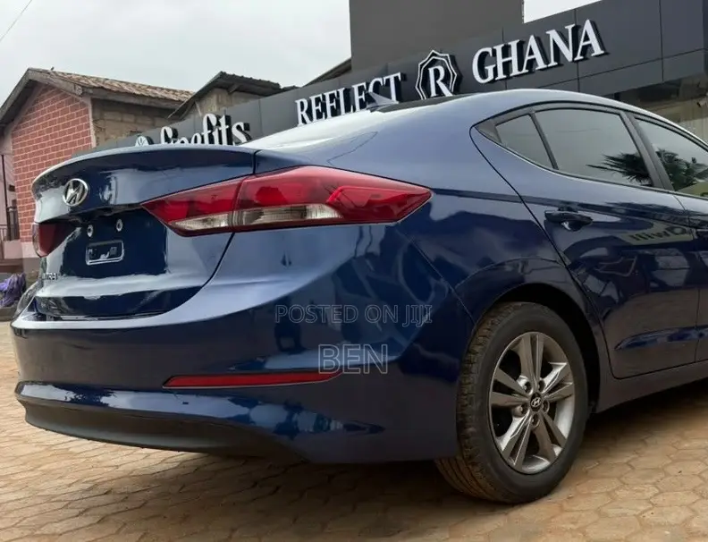 Hyundai Elantra 2017 Blue