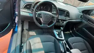 Hyundai Elantra 2017 Blue