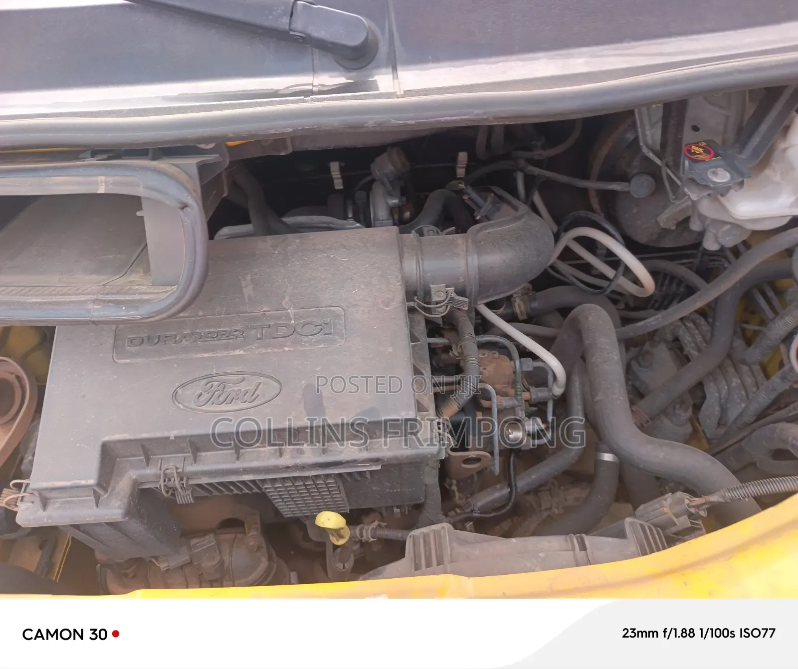 Ford Transit 2010 Yellow