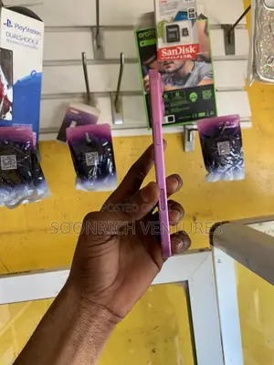 Apple iPhone 16 Plus 256 GB Pink