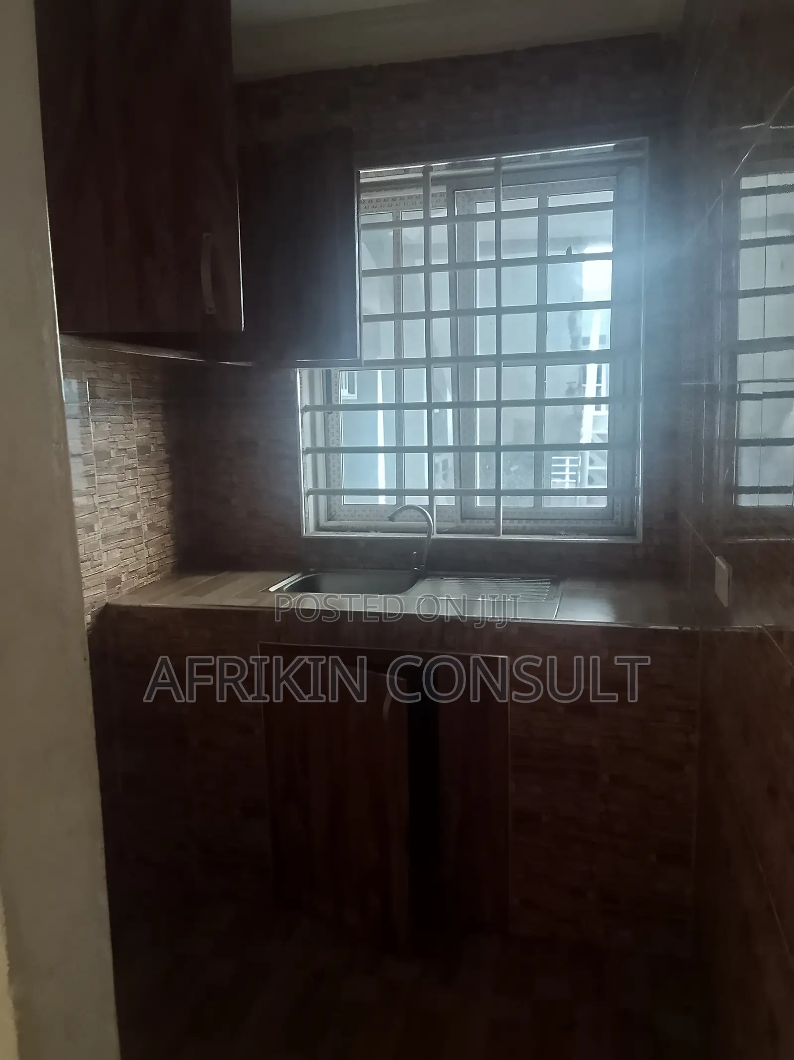 1bdrm Room & Parlour in Nyanyano for rent
