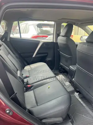 Toyota RAV4 2017 Red
