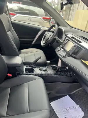 Toyota RAV4 2017 Red
