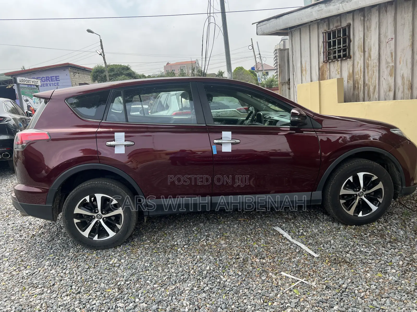 Toyota RAV4 2017 Red