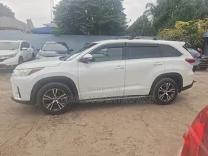 Toyota Highlander 2017 White