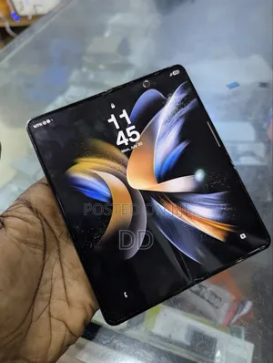 New Samsung Galaxy Z Fold4 256 GB Black