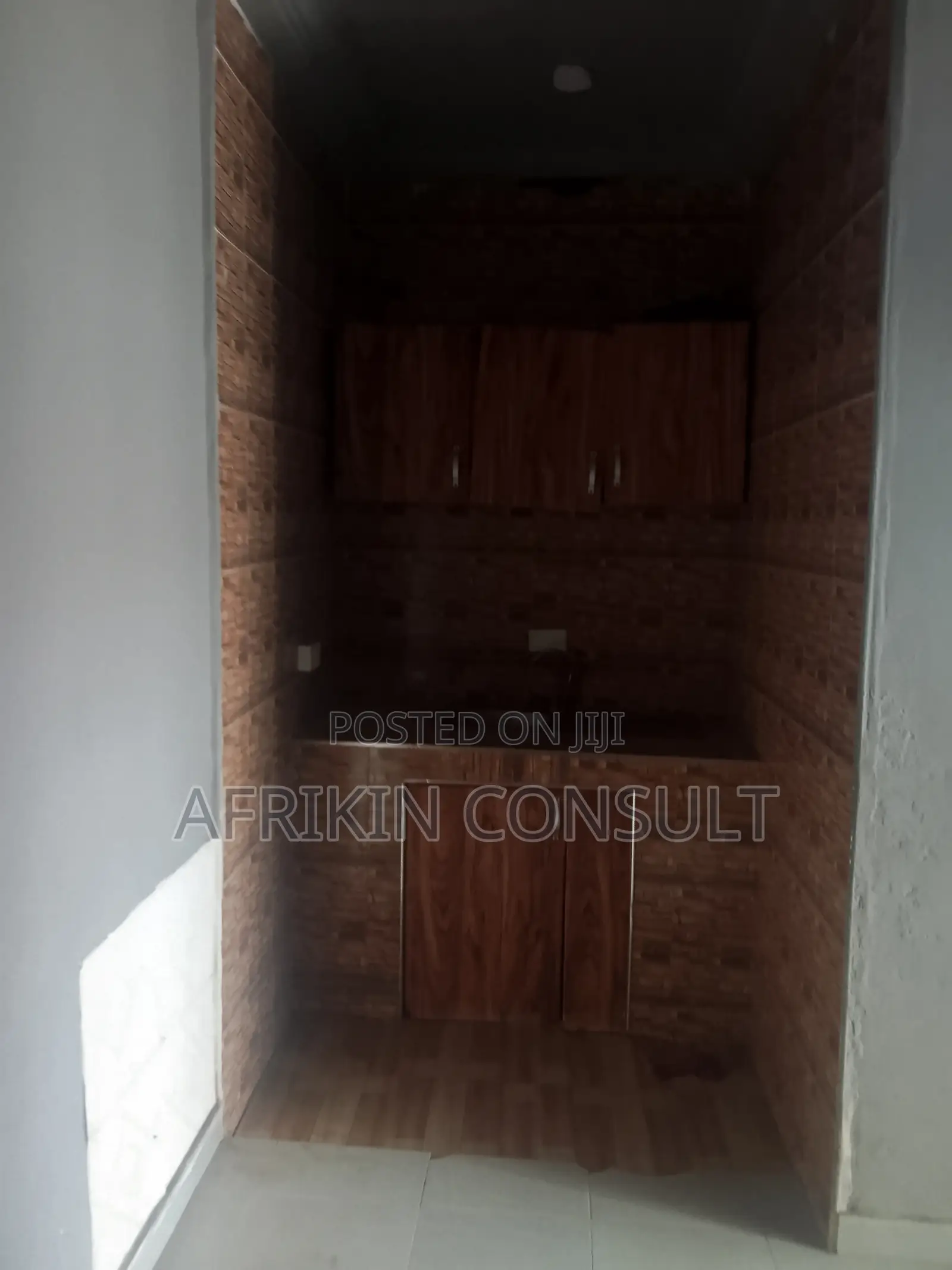 Studio Apartment in Nyanyano for rent