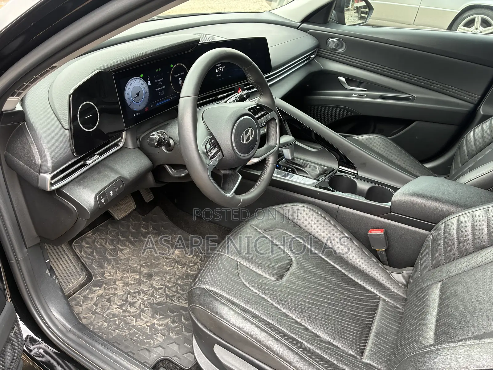Hyundai Elantra 2025 Black