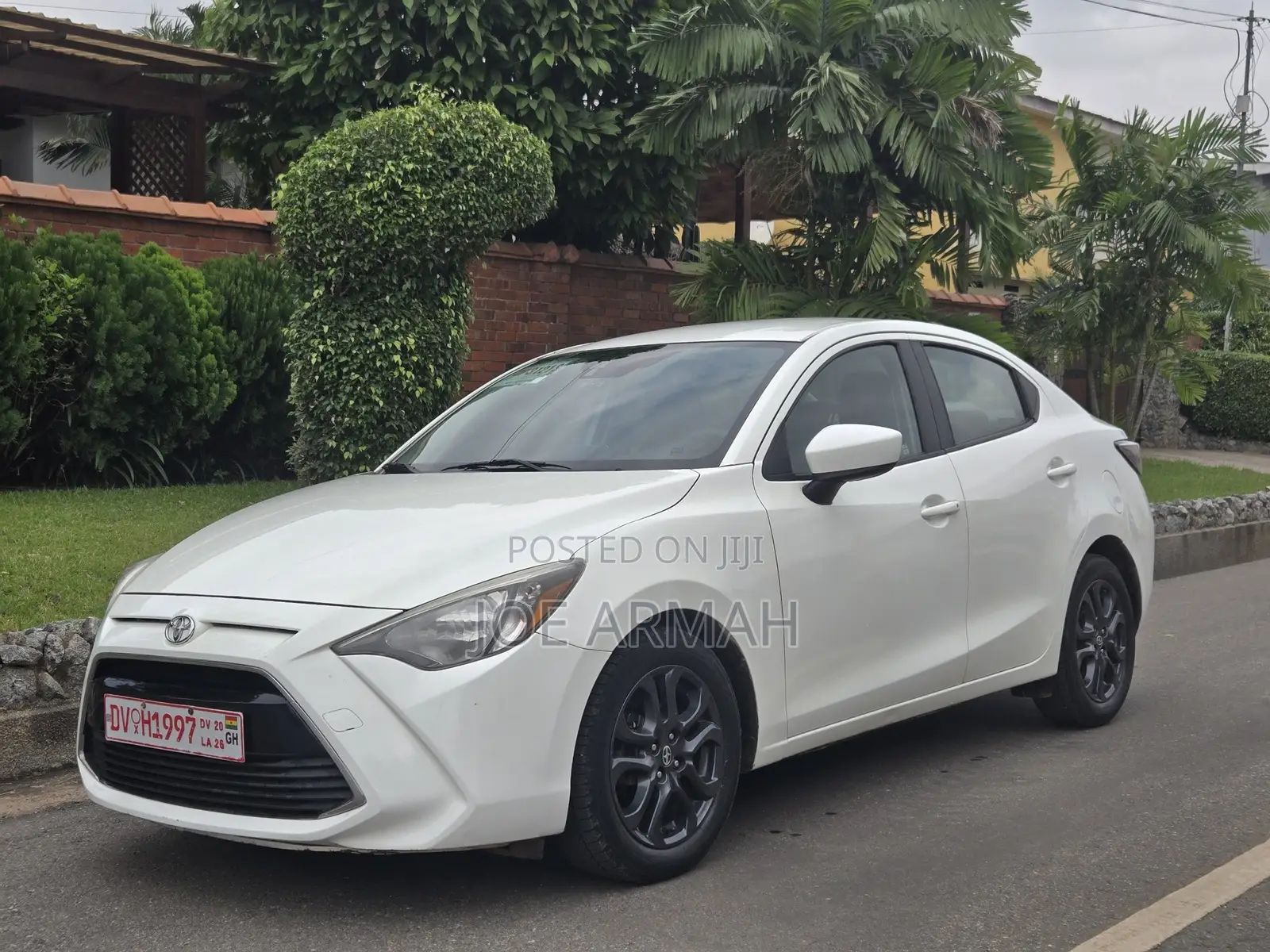 Toyota Yaris iA 1.5 FWD 2016 Off white