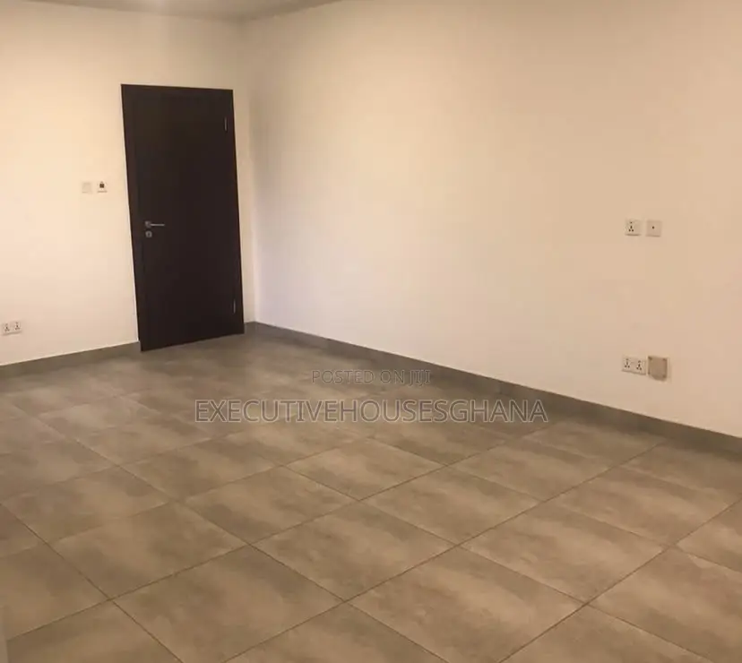 2bdrm Apartment in East Legon for rent
