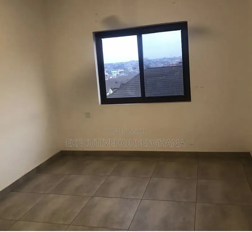2bdrm Apartment in East Legon for rent