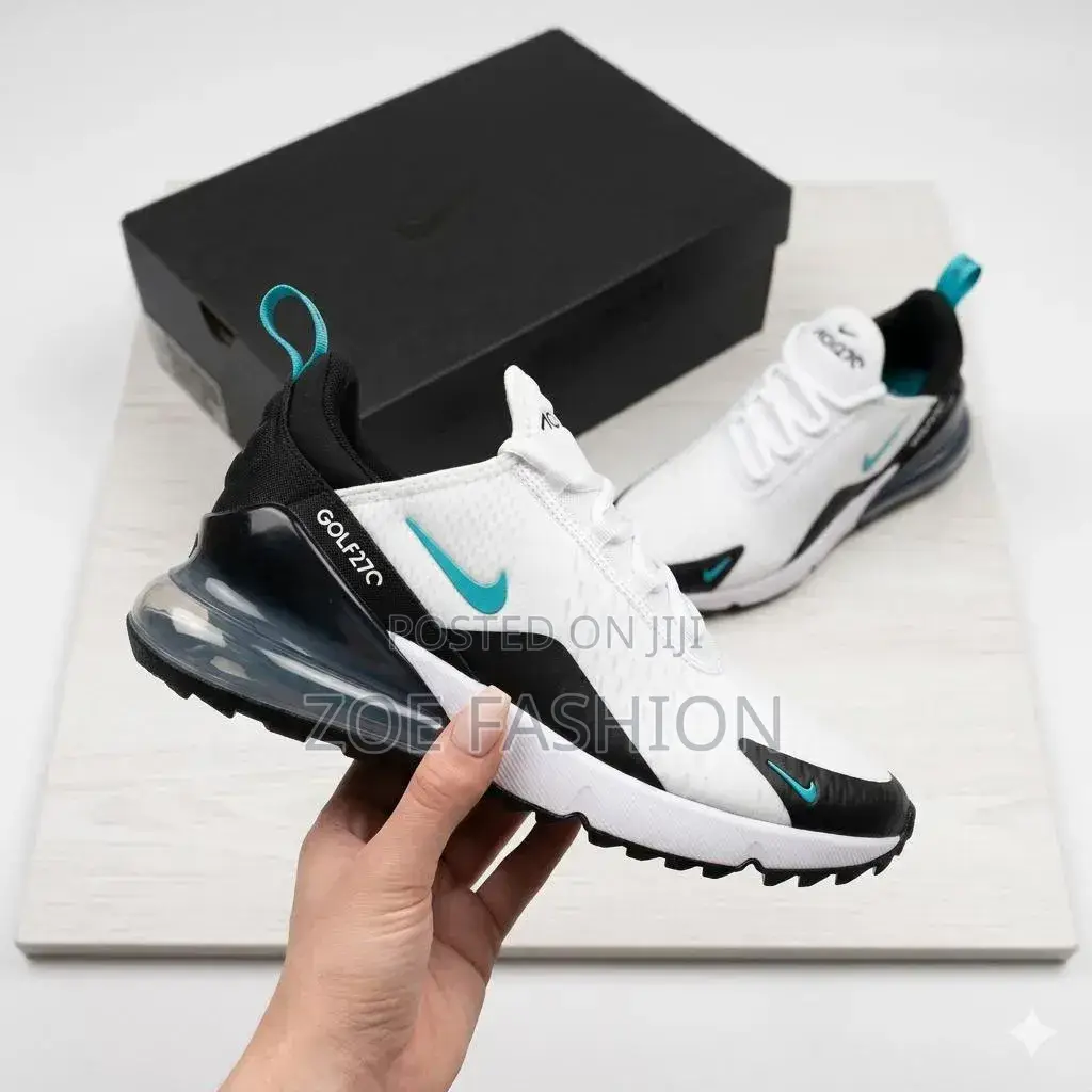 Ladies Sneaker (Nike)