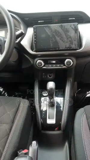 Nissan Kicks 2020 Silver