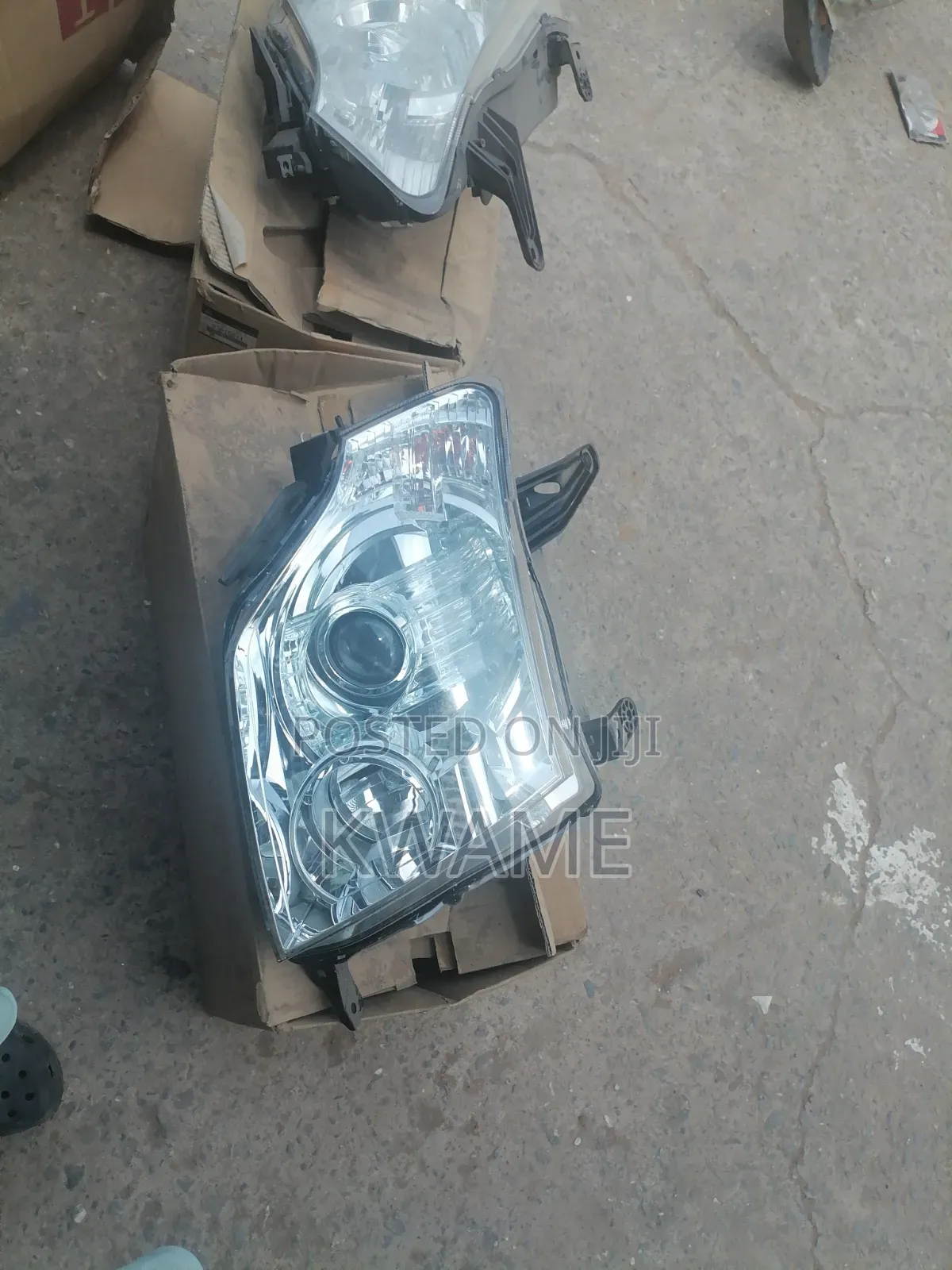 Mitsubishi Pajero /Montero 2006-2020 Headlights (Pair)