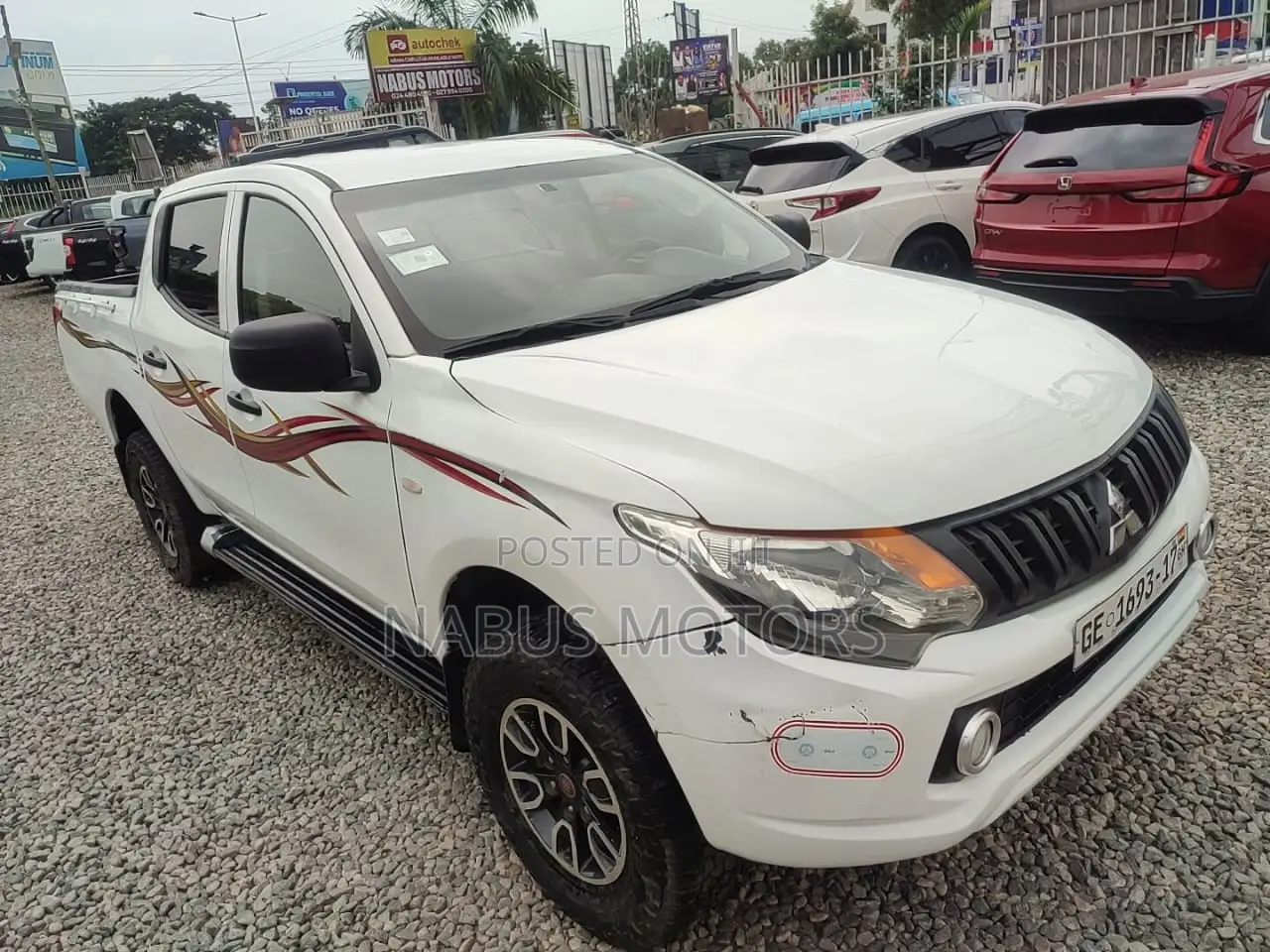 Mitsubishi L200 Double Cab 2.4 181hp 4WD 2017 White