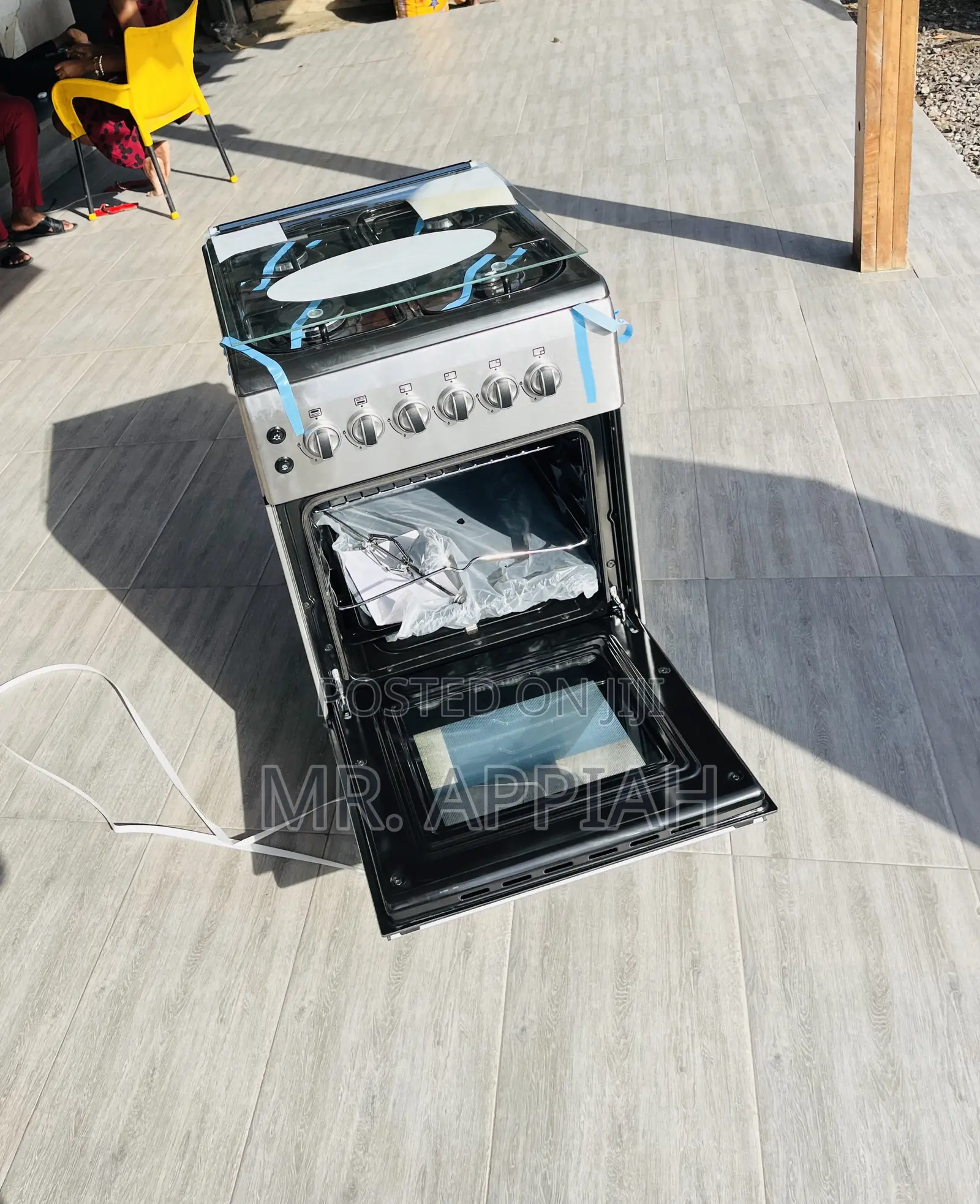 Super Classic Ferre 50x60cm Glass Lid 4 Gas Burner(Gray).