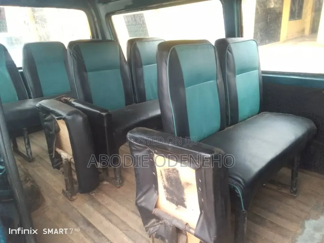Hyundai H-100 2004 Green
