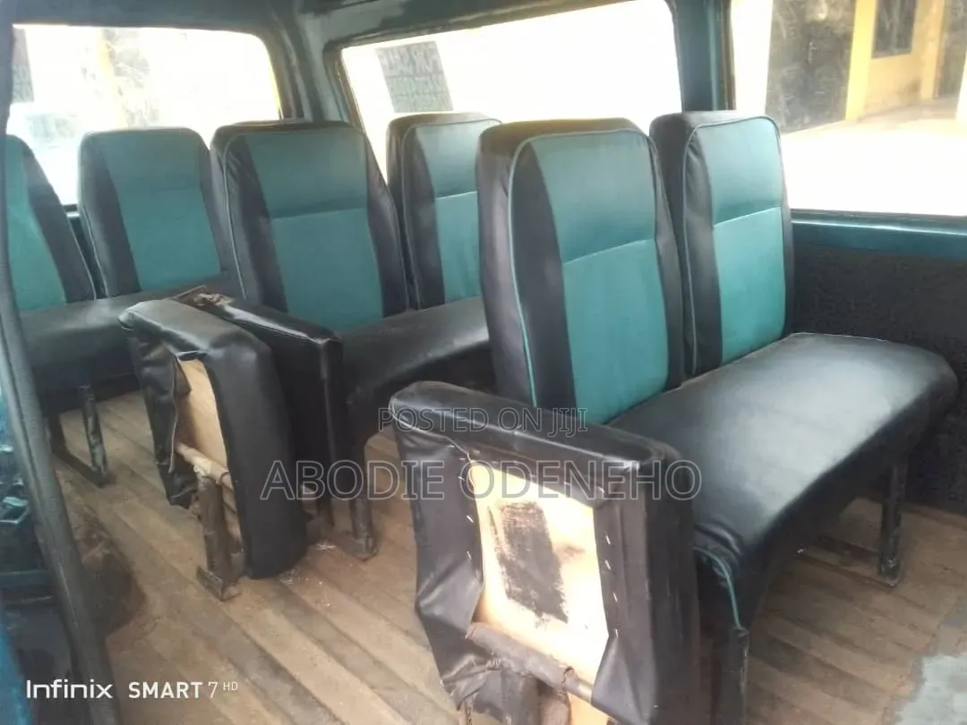 Hyundai H-100 2004 Green