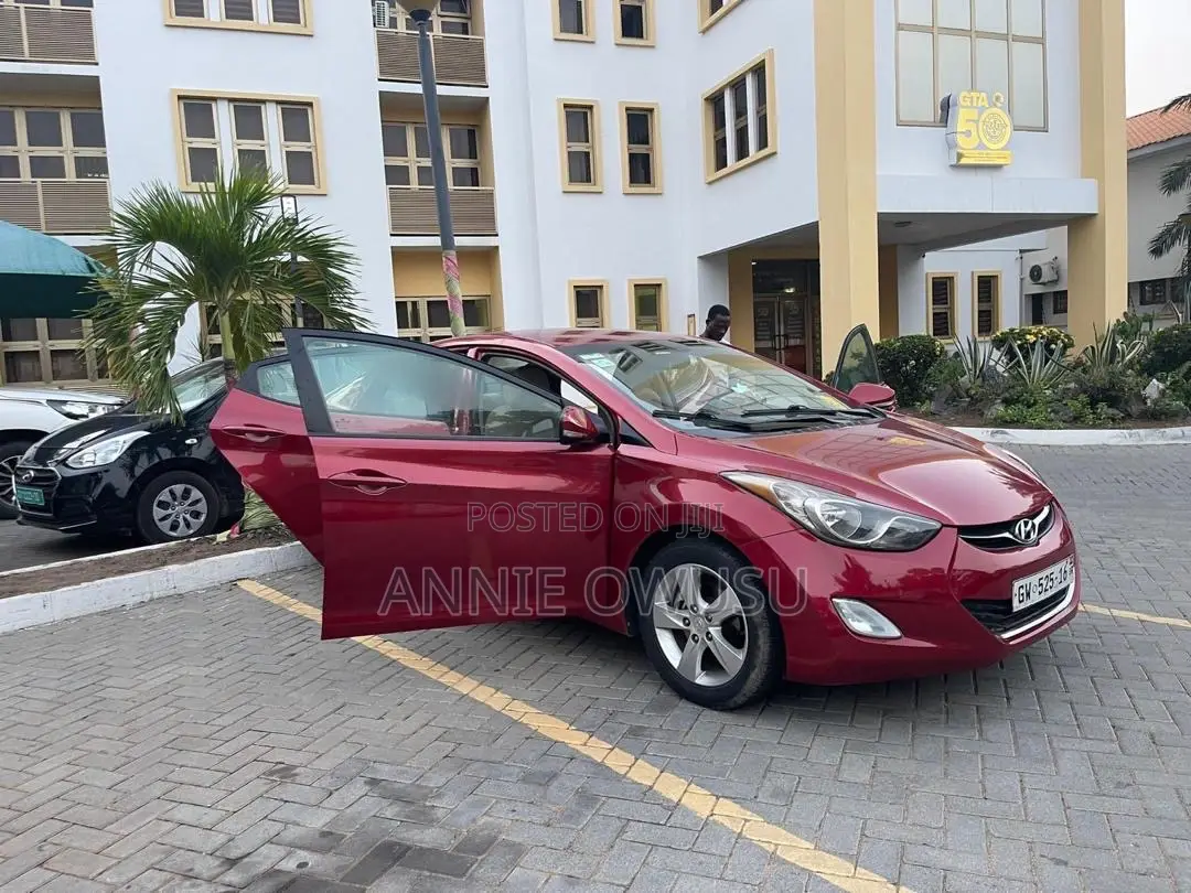 Hyundai Elantra 2012 Burgundy
