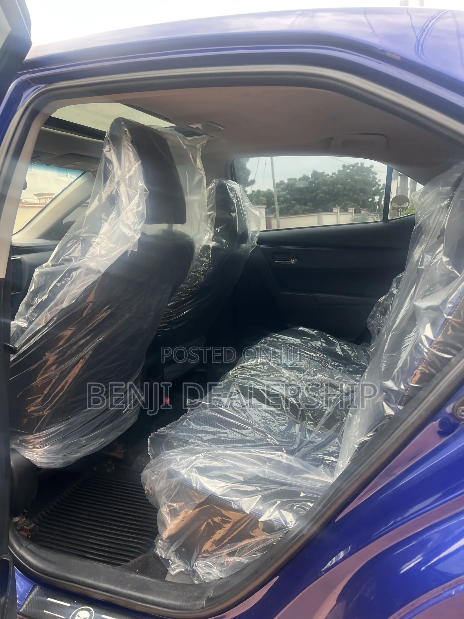 Toyota Corolla XSE (1.8L 4cyl 2A) 2018 Blue