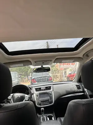 Nissan Altima 2.5 SL 2016 Black