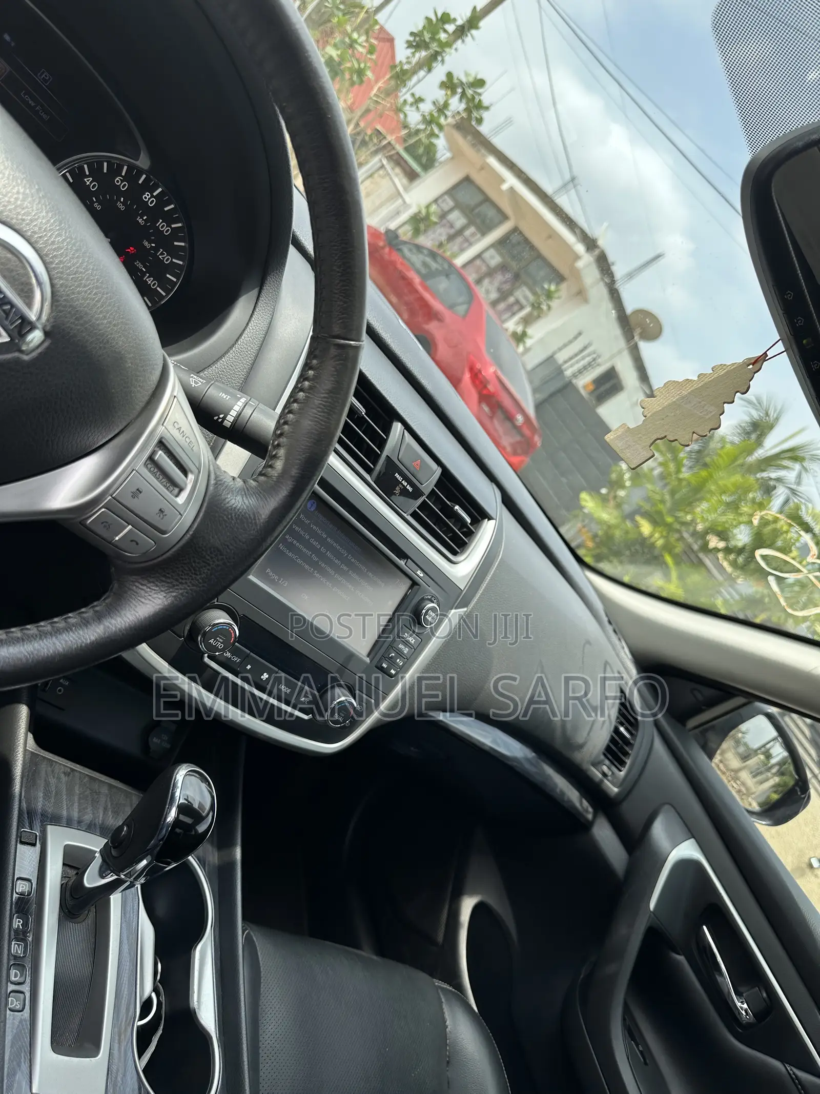 Nissan Altima 2.5 SL 2016 Black