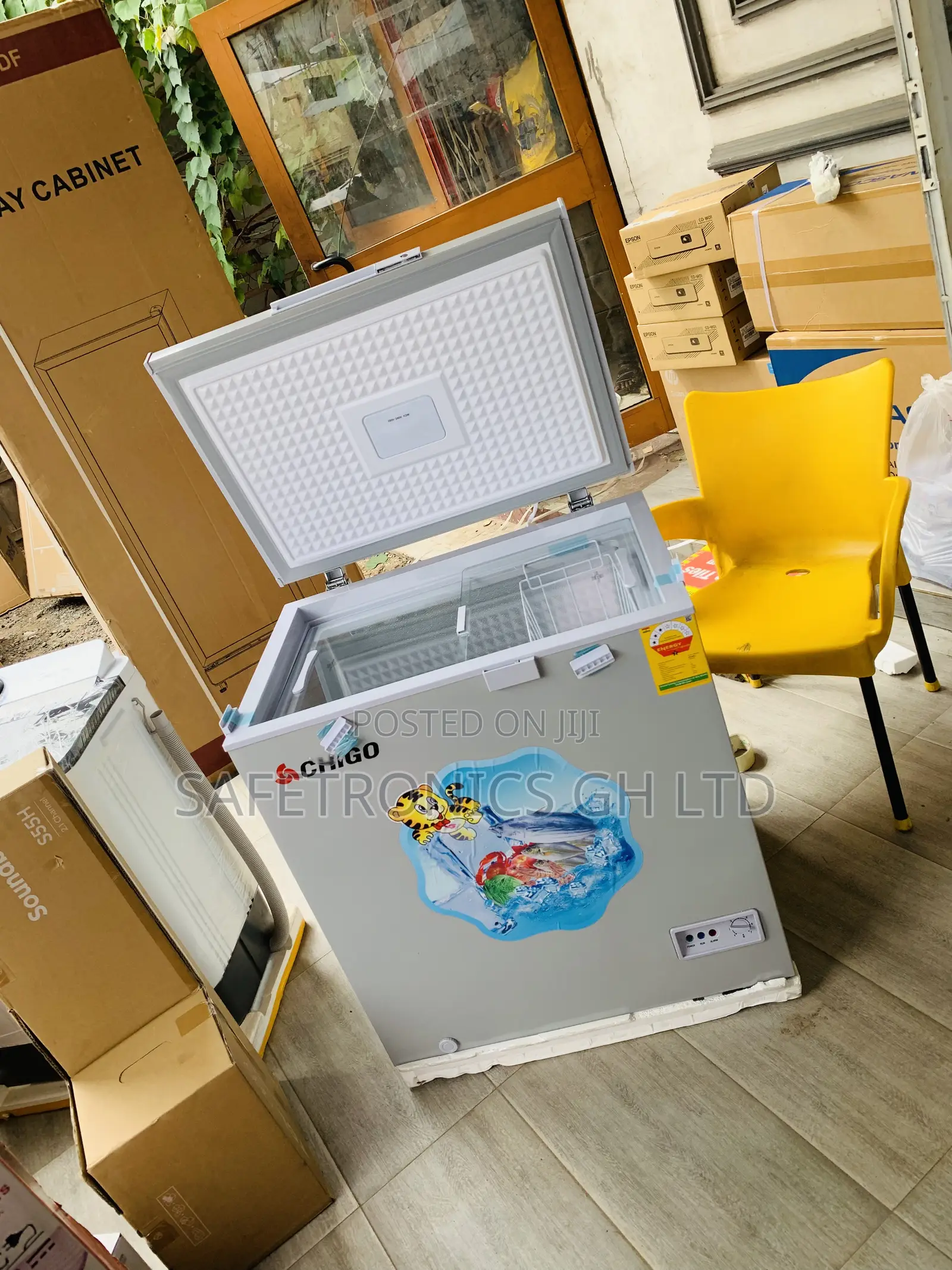 Authentic Sleek Chigo 142L Chest Freezer (Model: CFD16C8) Singledoor