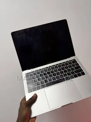 Laptop Apple MacBook Pro 2017 8GB Intel Core i5 SSD 256GB