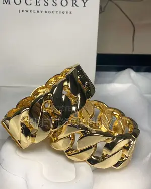 Ladies Bangle