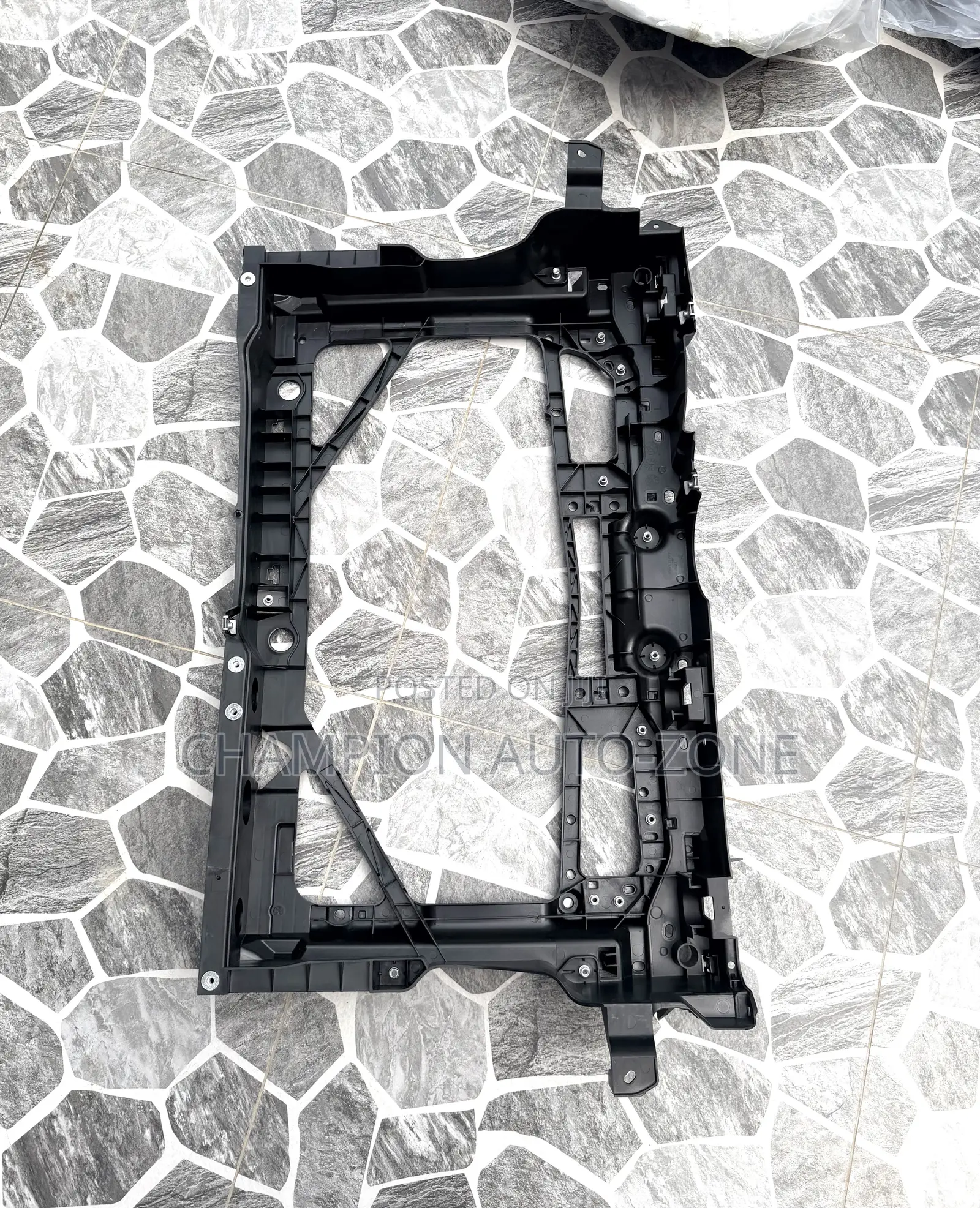 Toyota Yaris iA 2016-0217-2018 Radiator Support Frame