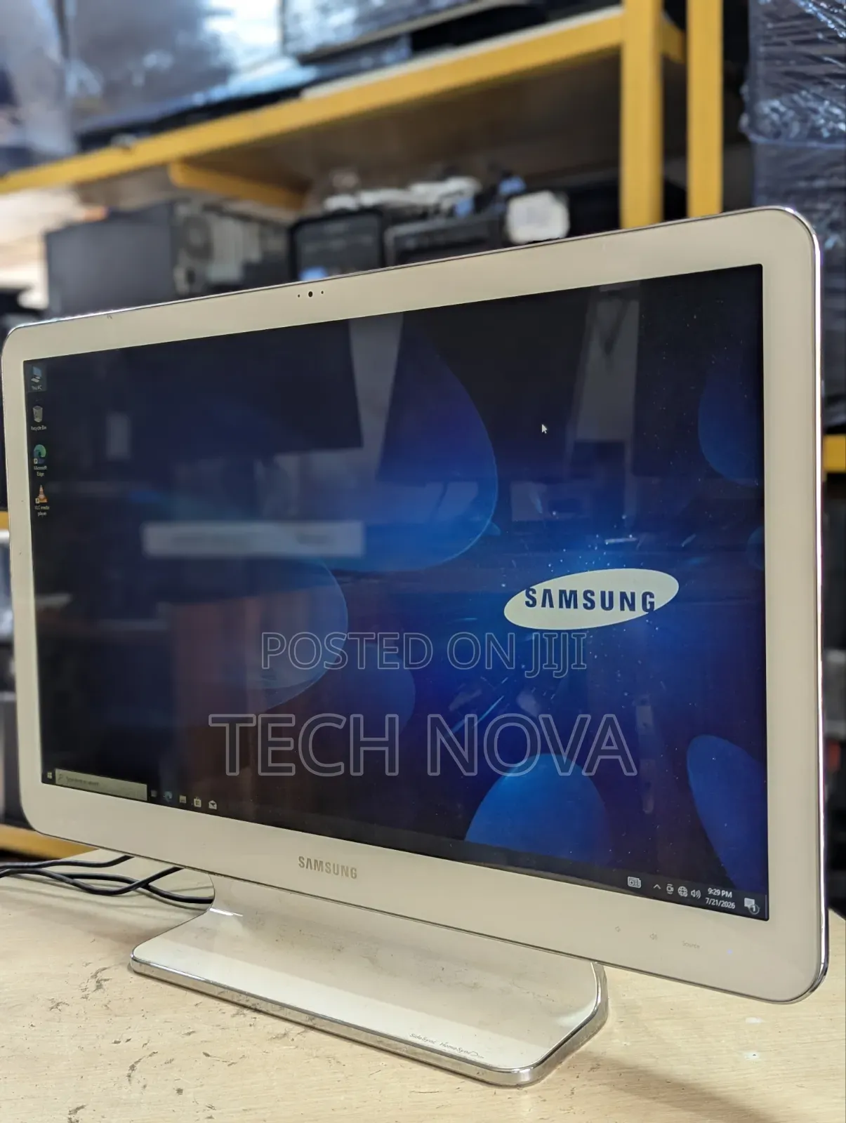Desktop Computer Samsung AiO 24 8GB AMD A6 HDD 500GB