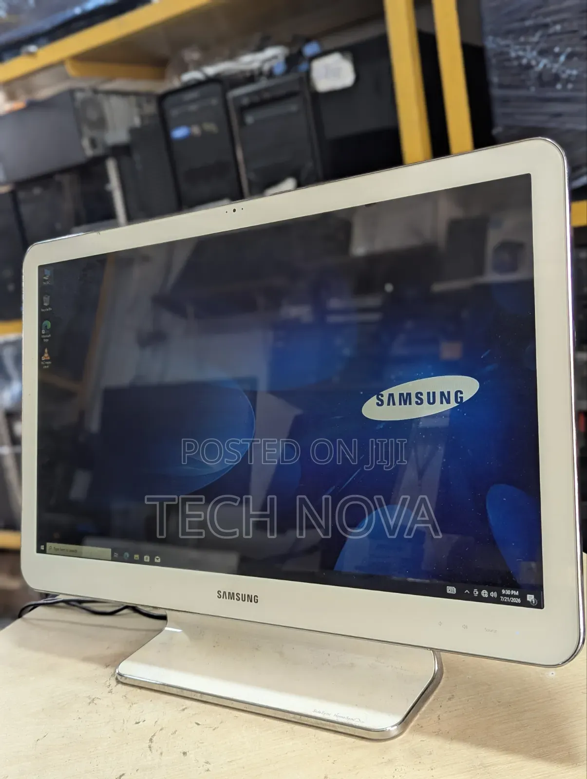 Desktop Computer Samsung AiO 24 8GB AMD A6 HDD 500GB