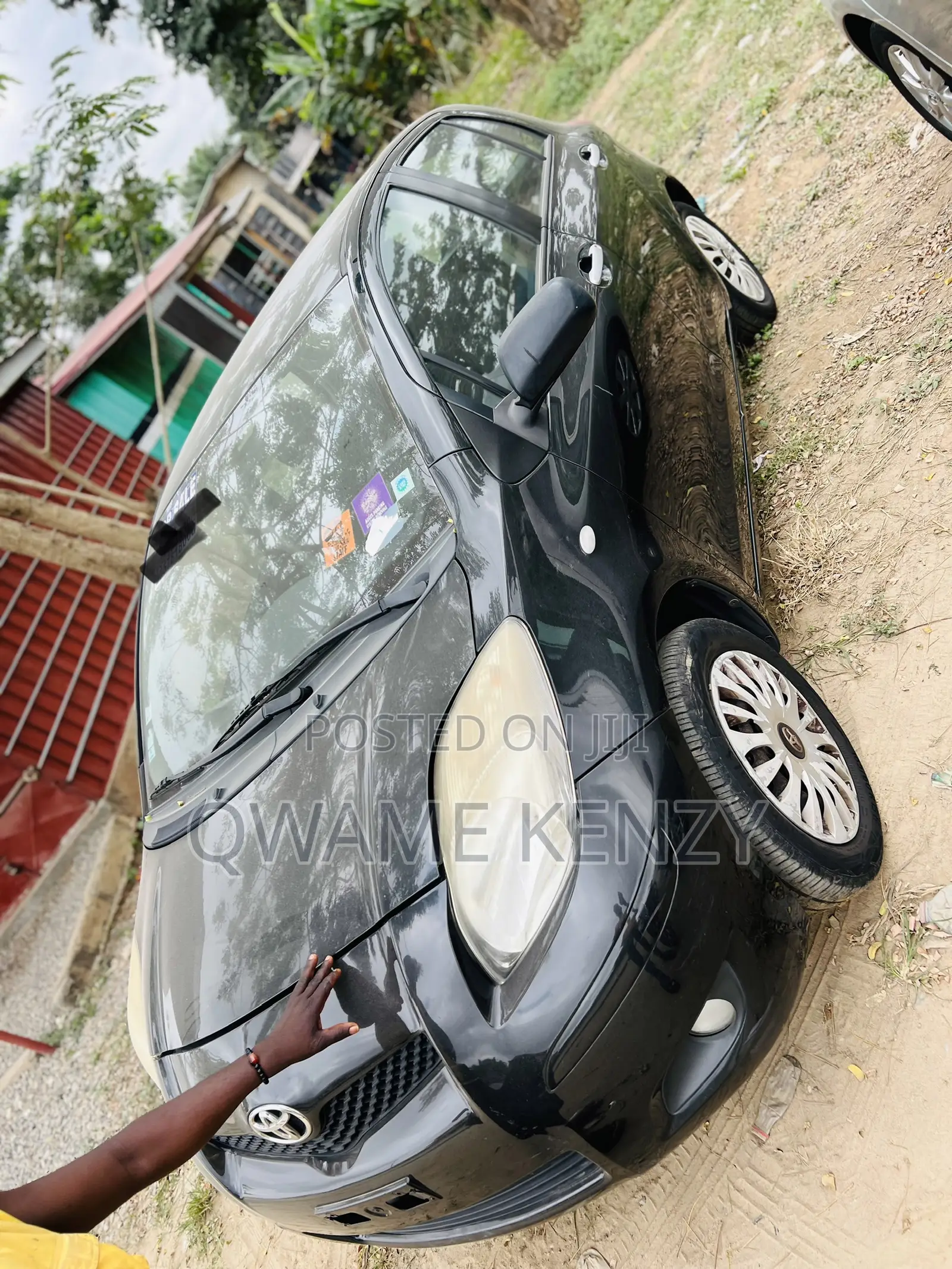 Toyota Yaris 2010 Black