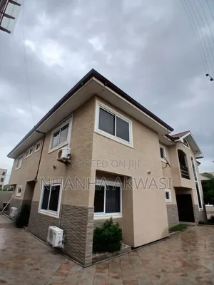 2bdrm Apartment in Sakumono for rent