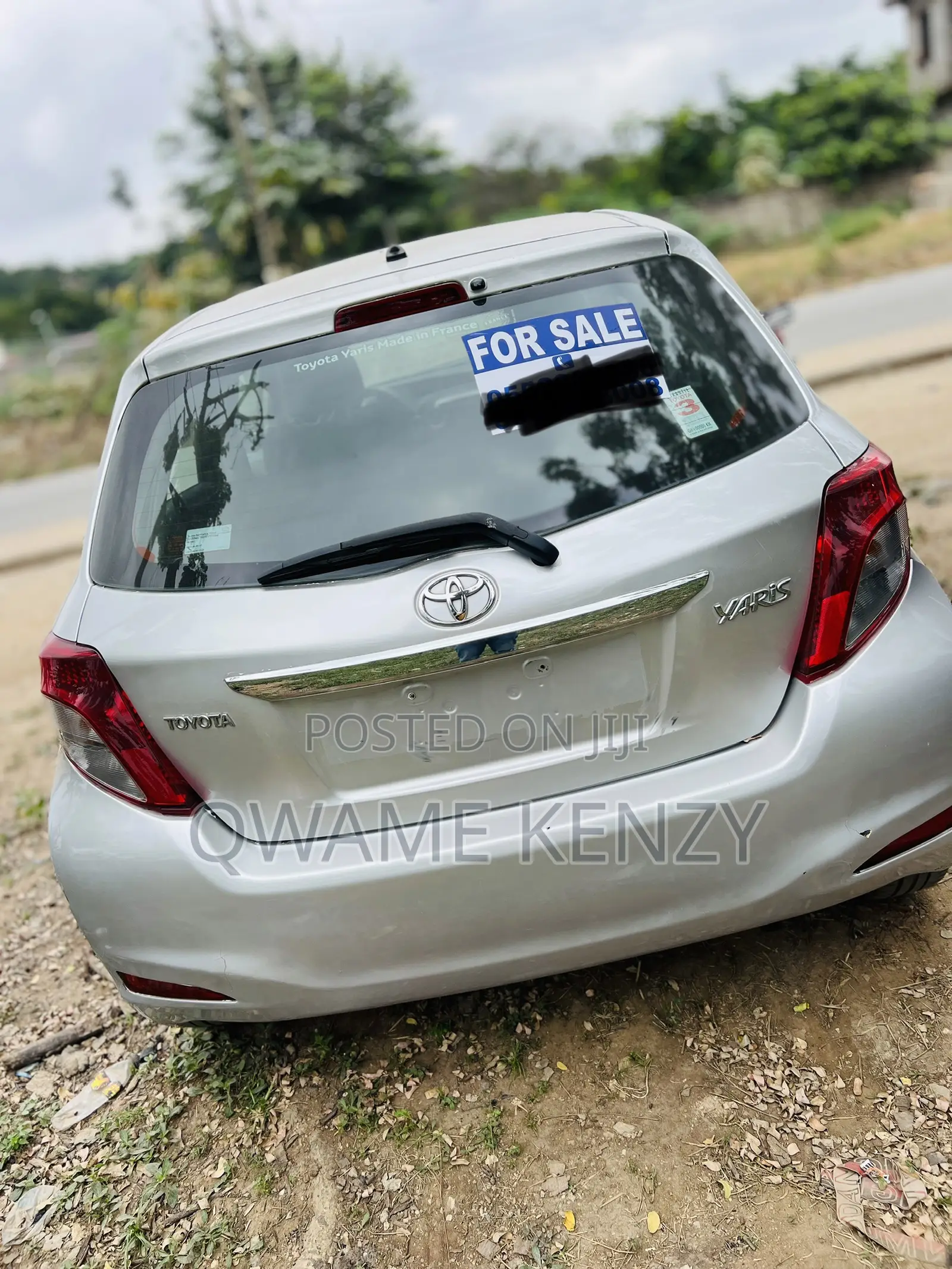 Toyota Yaris 2010 Silver