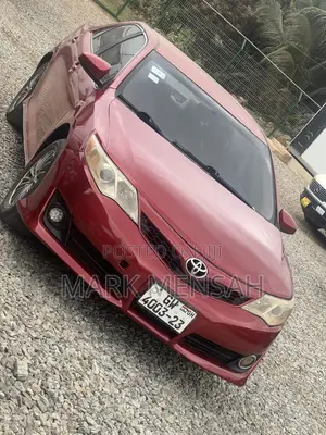 Toyota Camry 2014 Red