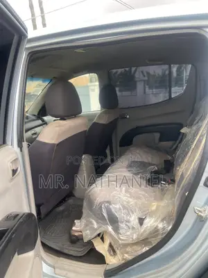 Mitsubishi L200 2009 Blue