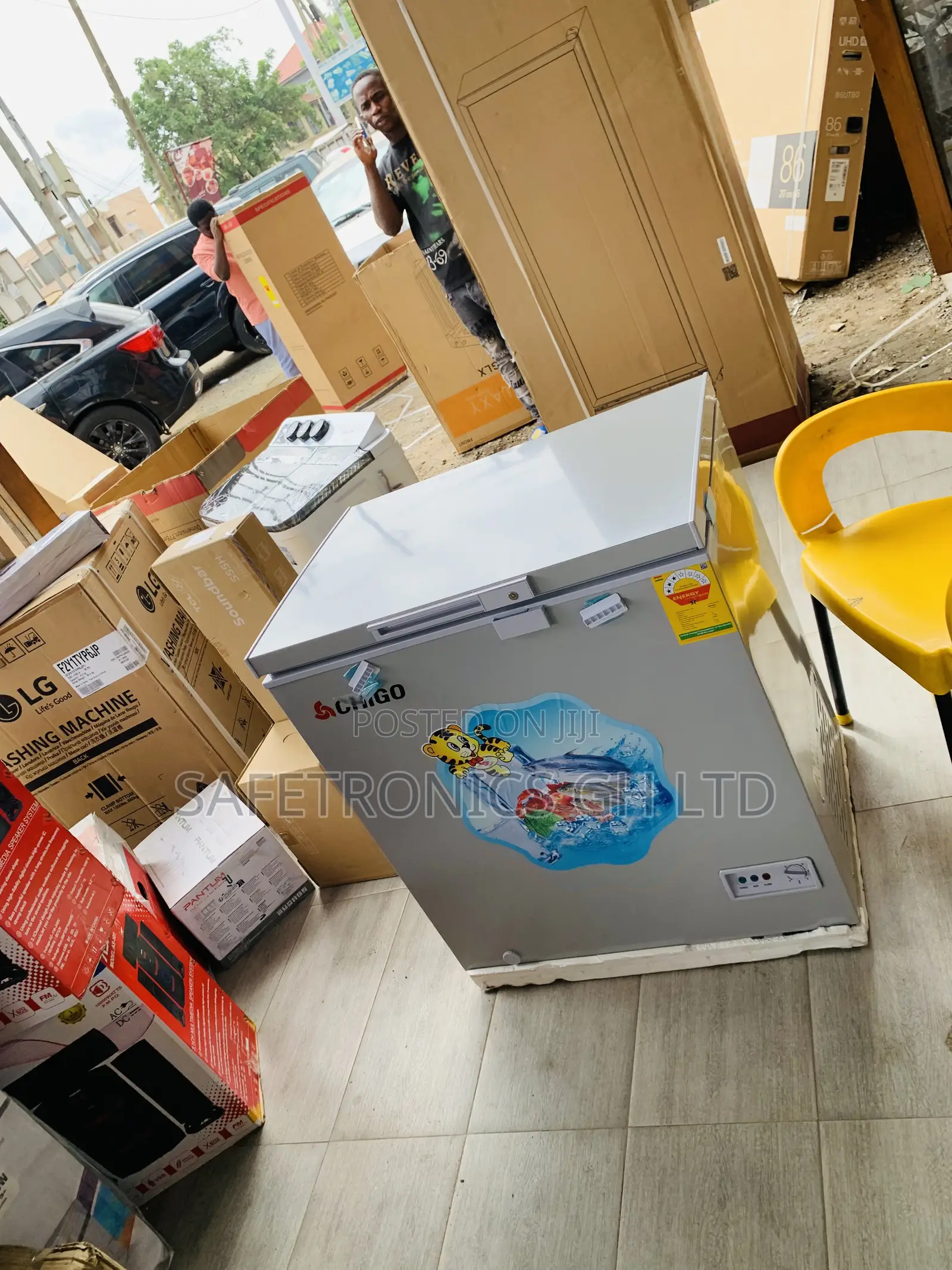 Exclusive Grey Singledoor Chigo 142L Chest Freezer (Model: CFD16C8)