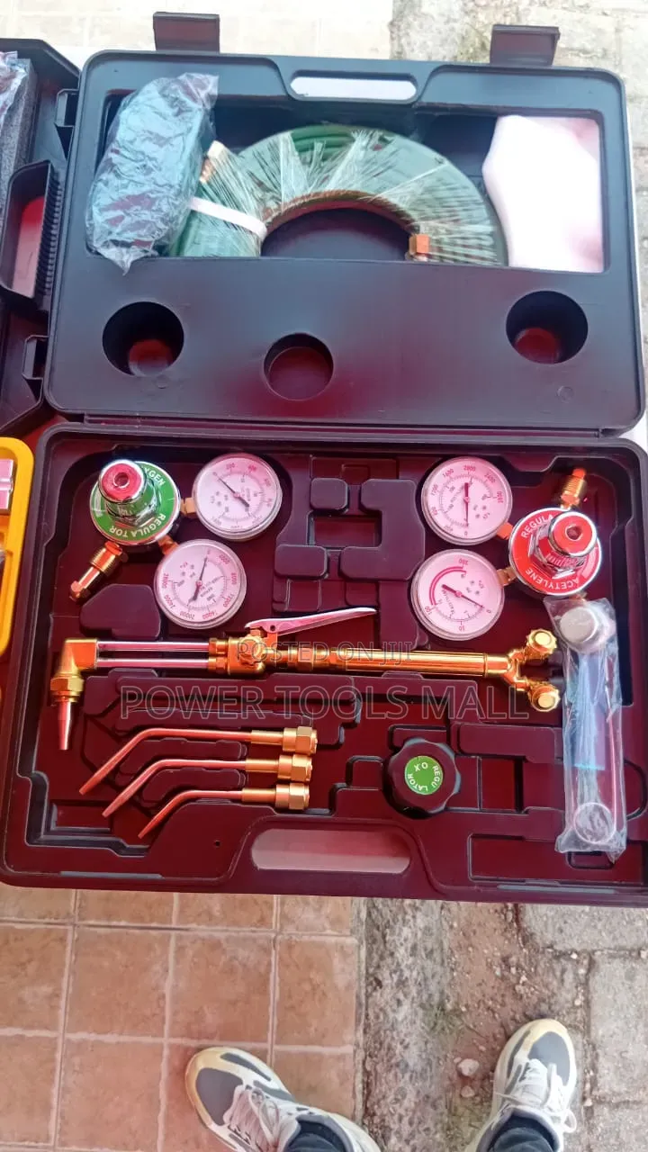 Portable Oxygen and Acetylene Gas Cutting Torch and Welding Kit