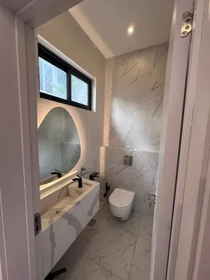 4bdrm Penthouse in Dzorwulu for sale