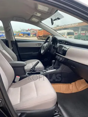 Toyota Corolla 2016 Black