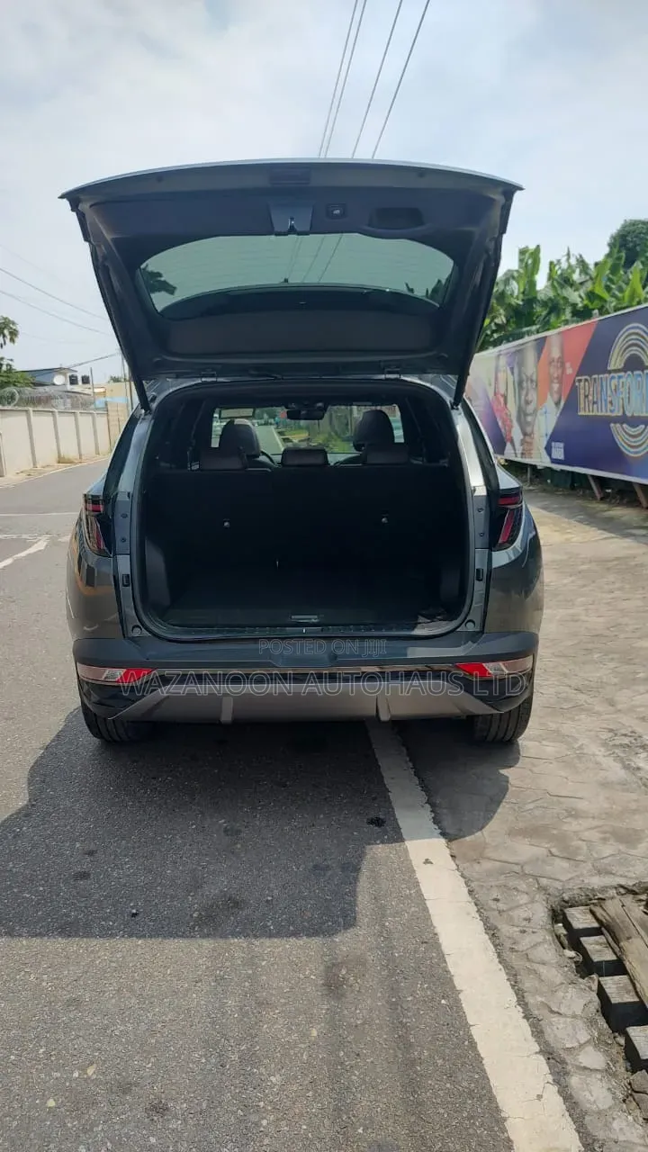 Hyundai Tucson 2023 Gray
