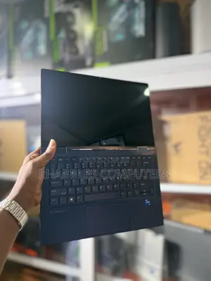 New Laptop HP Dragonfly G2 16GB Intel Core i5 SSD 256GB