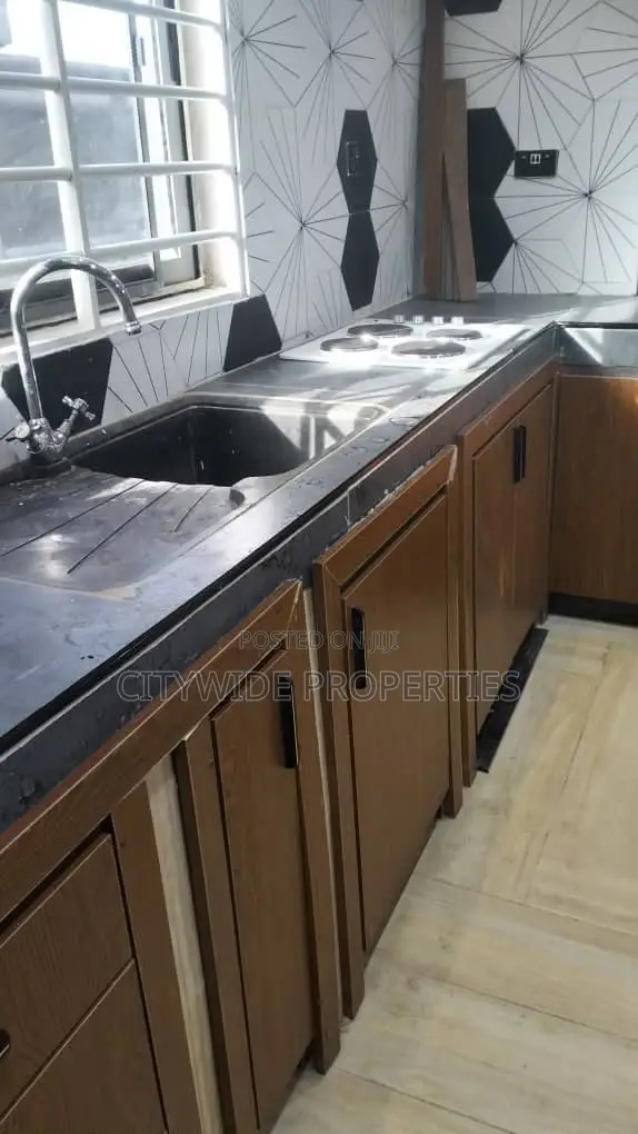 Furnished 2bdrm Apartment in Oyarifa Mall Area for rent