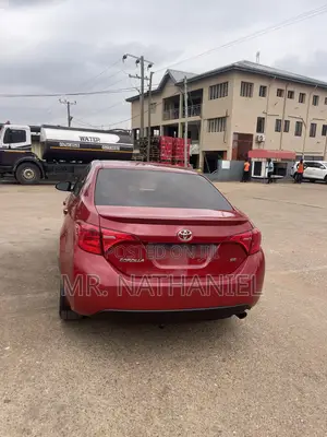 Toyota Corolla 2018 Red