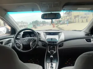 Hyundai Elantra 2013 Red