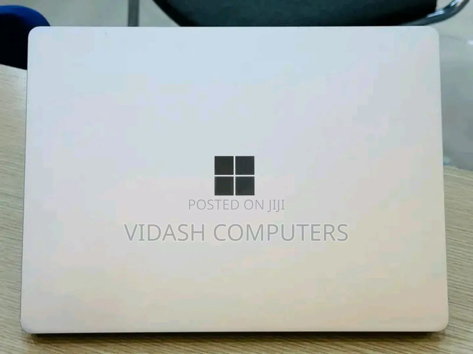 New Laptop Microsoft Surface Laptop Go 2 16GB Intel Core i5 SSD 512GB
