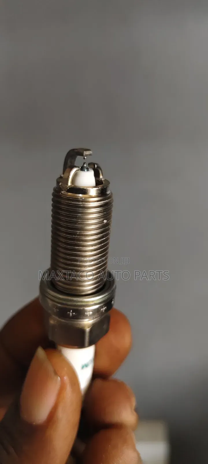 Denso (3491) Fk20hbr8 Spark Plugs for a Toyota Camry, Highlander